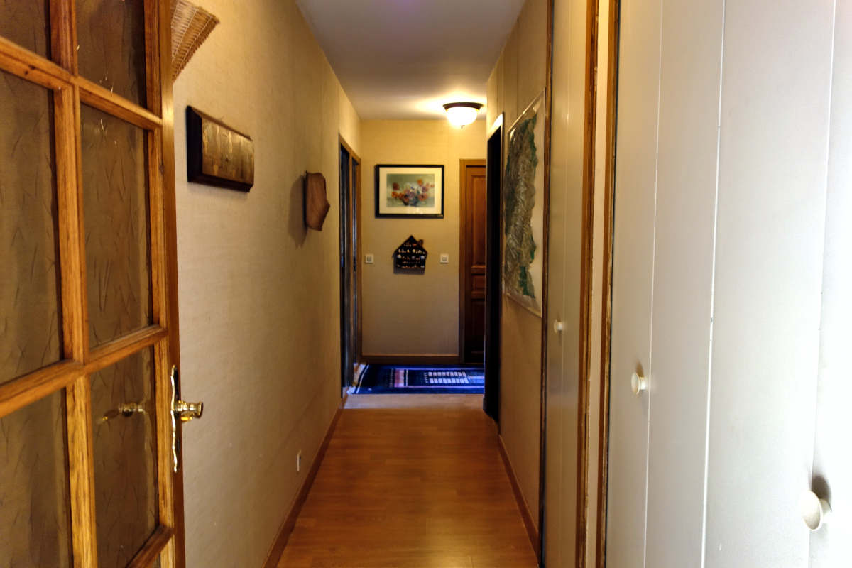 Appartement 5 pièces - 100.78 m2
