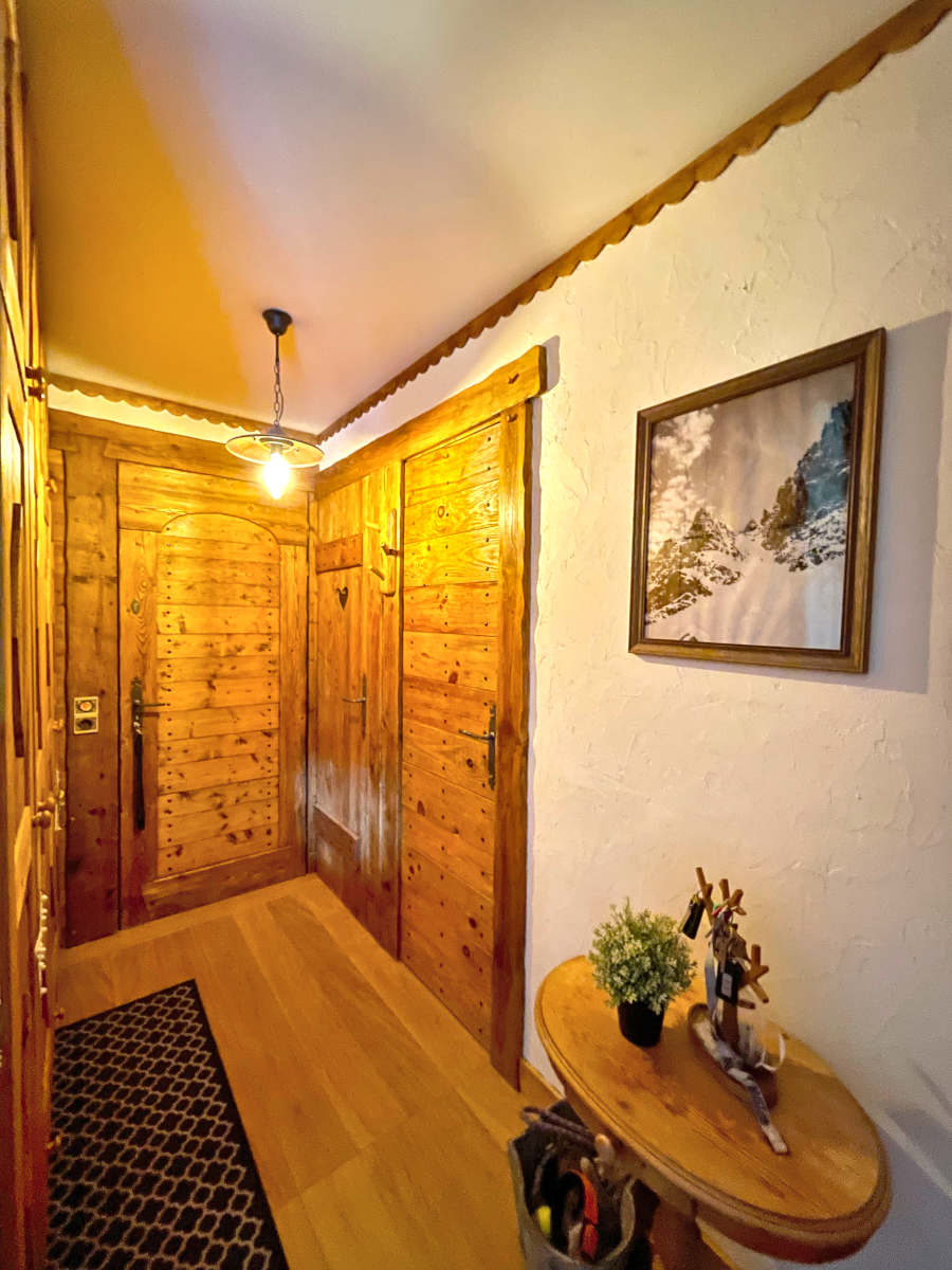 Studio + cabine