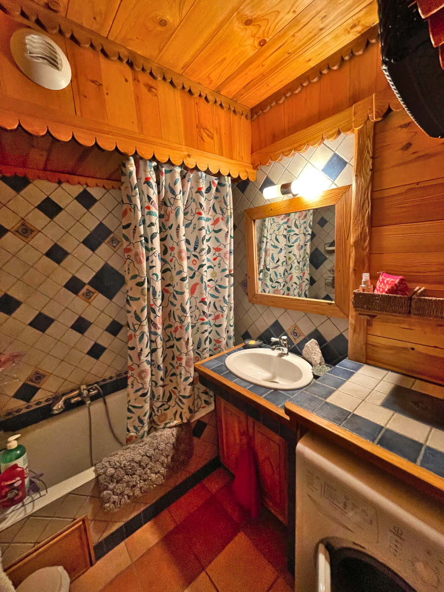 Studio + cabine